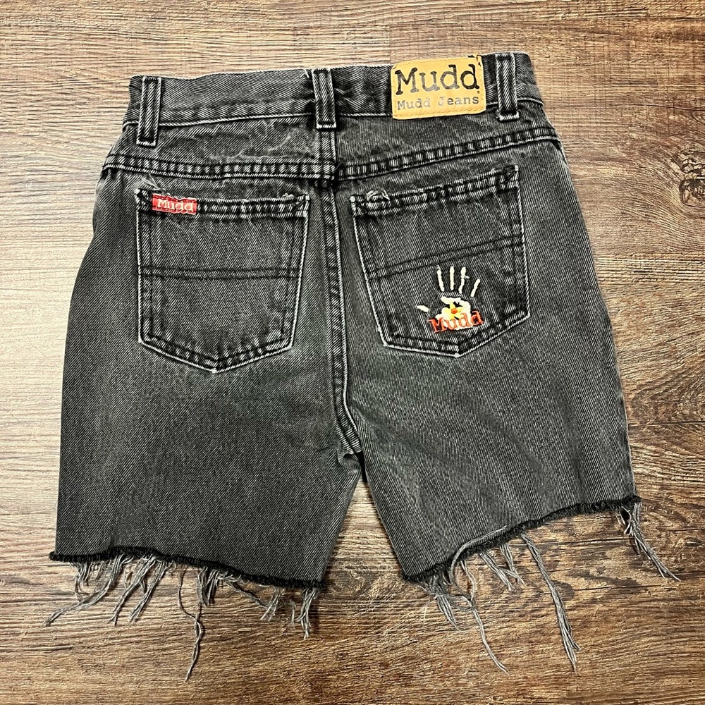 Mudd Vintage Y2K Dark Black Denim Cutoff Hand Embroidered Logo Jean Shorts 24